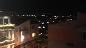Apartment | Property grounds - Remarkable 1-bed Apartment in Split (Split)