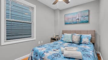 2 bedrooms, iron/ironing board, free WiFi, bed sheets