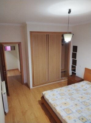 1 quarto, Wi-Fi, roupa de cama