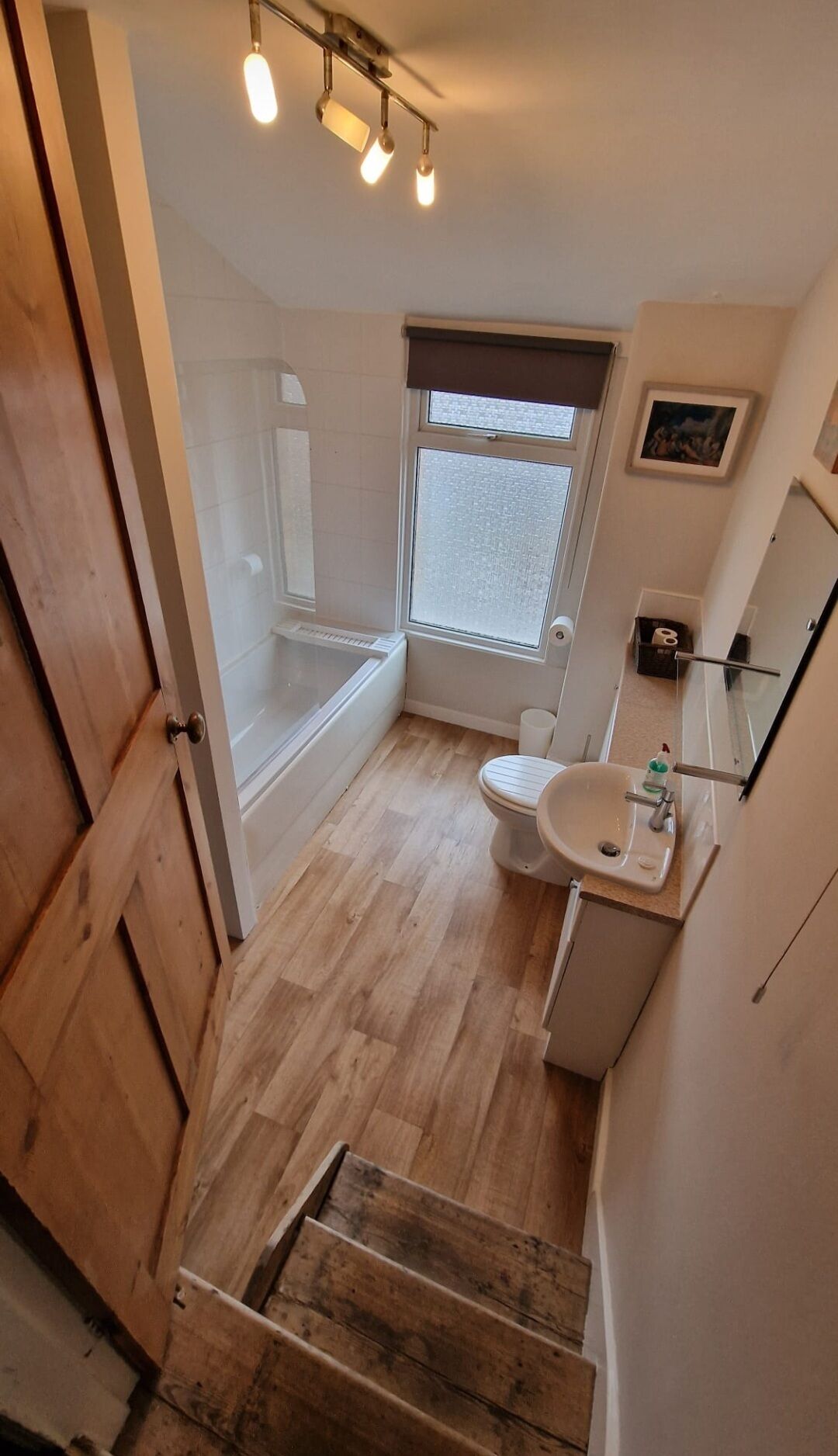 House | Bathroom