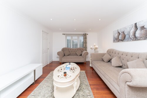 Luxury home in Gerrards Cross