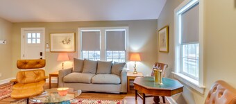 Orange Cottage w/ Hiking Access: 1 Mi to Lake Anna