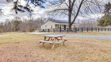 Cottage (2 Bedrooms) | Interior