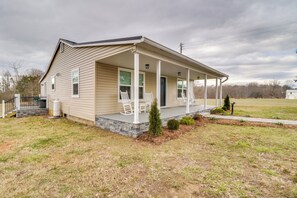 Cottage (2 Bedrooms) | Interior