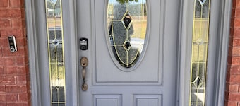 Beautiful in town accommodations, spacious, private backyard.