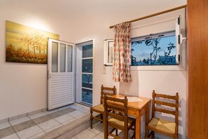 Shared Dormitory, 1 Bedroom | Interior