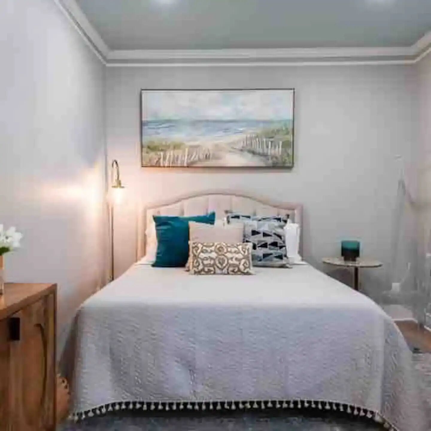 1 chambre, coffres-forts dans les chambres, fer et planche à repasser