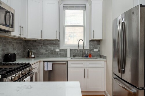 Flexhome East Village • Modern 2BR • Quiet Street