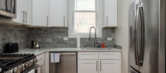 Flexhome East Village • Modern 2BR • Quiet Street