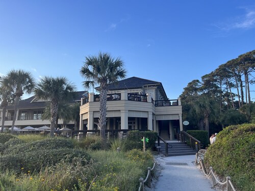 Sea Pines Spring Discount! Fabulous Updated 2Bd 2Ba Condo. Close to Beach.