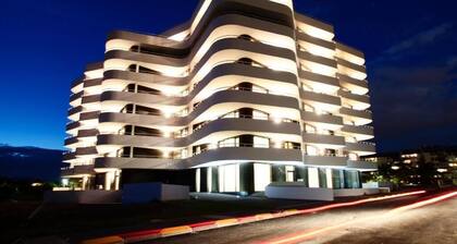 Stylish 2-Bedroom Sarajevo Retreat: Private Baths & Panoramic Views