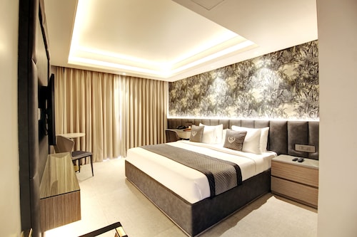 Stepstones Hotels and Inn