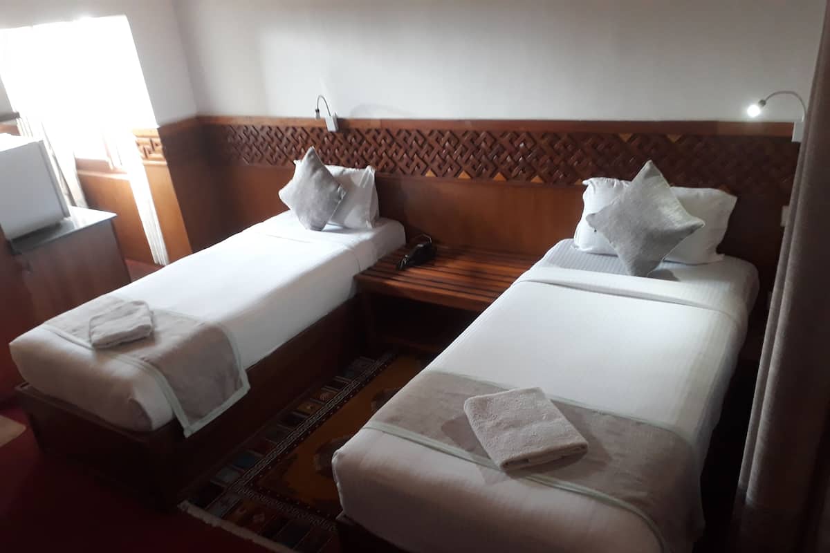 Deluxe-Doppel- oder -Zweibettzimmer, 2 Einzelbetten, Nichtraucher, Bergblick
