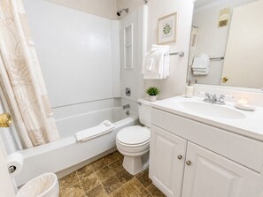 Bathroom - ML310 1BR 1BA WiFi Budget Friendly Next To Slopes (Snowshoe)