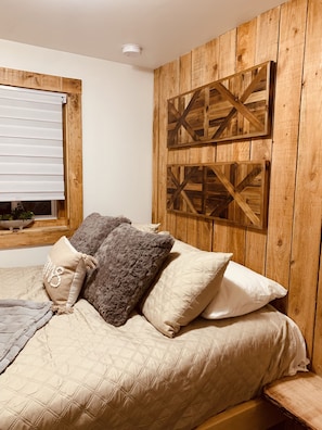 2 bedrooms, iron/ironing board, WiFi, bed sheets - Mélimel (Lac-Supérieur)