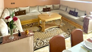 غرفة المعيشة