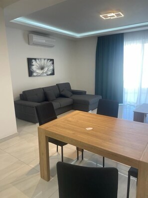Apartment | Living area | Flat-screen TV - Seaside Accomodation (Marsaskala)