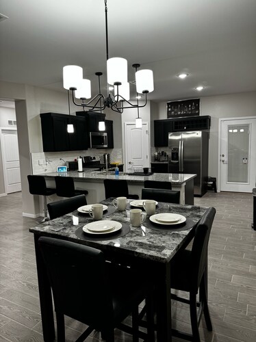 La Casita 915- HOT TUB, family-friendly! 