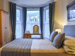 4 Schlafzimmer, kostenloses WLAN, Bettwäsche