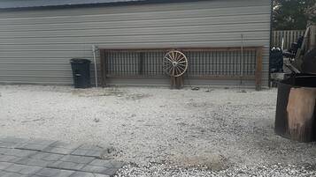 Enceinte de lâhĂ©bergement