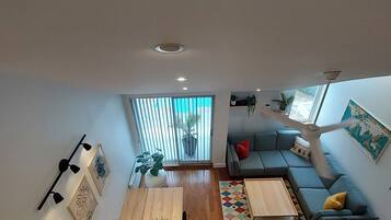 TV connectée, cheminée