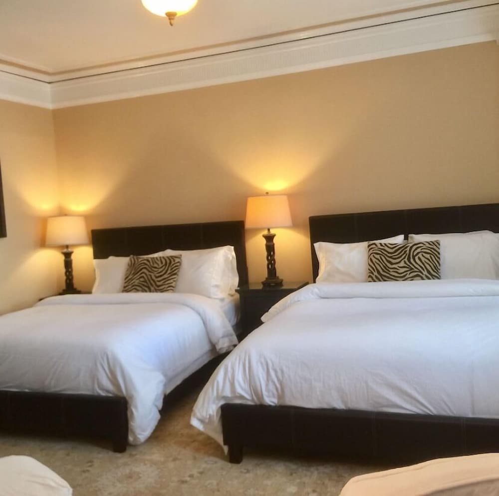Large bright Nob Hill “Studio” - San Francisco | Vrbo