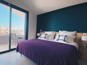 4 dormitorios, tabla de planchar con plancha, wifi y ropa de cama