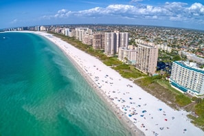 Beach - SNOWBIRDS Pristine WATERFRONT condo near Fort Meyer Marco Island Sanibel Beaches (Cape Coral)