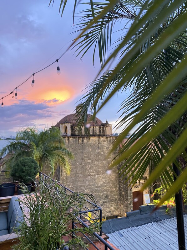 Property grounds - Lux 2-Level Townhouse with Stunning Historic Views (Santo Domingo)