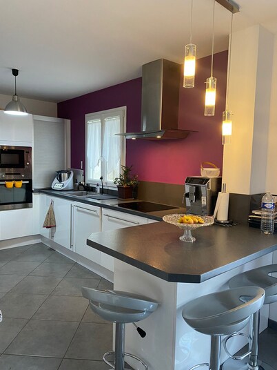 A 35 Min. Seulement de L'aéroport Roissy Cdg!! Maison Idéal Pour les Familles