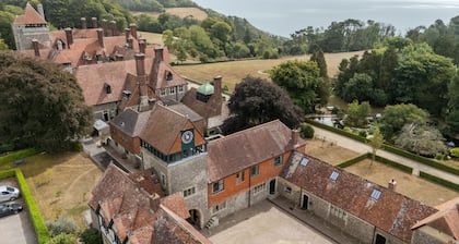 A wonderful Grade II listed cottage in stunning countryside with private beach
