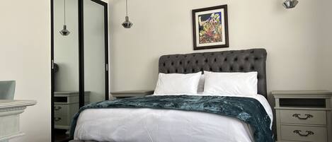Standard Double Room | 2 bedrooms, Egyptian cotton sheets, premium bedding, pillowtop beds
