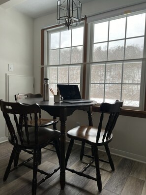 Dining - Allegheny River House (Tidioute)