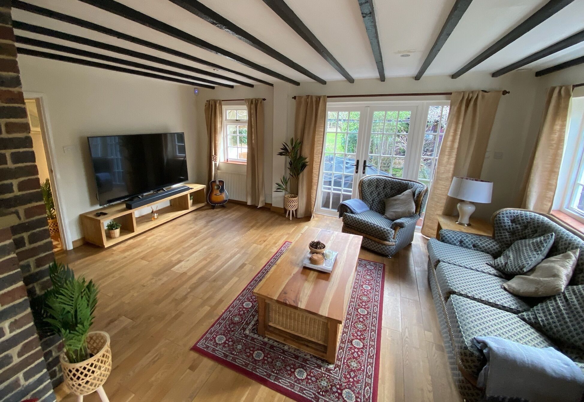 Smart TV, fireplace, books