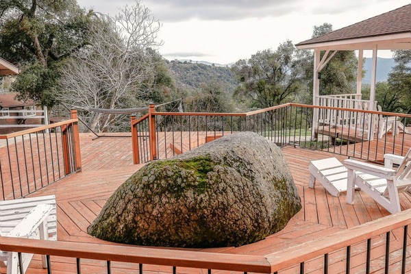 Enceinte de lâhĂ©bergement