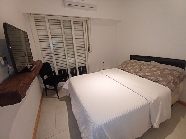 1 chambre, bureau, Wi-Fi gratuit, draps fournis