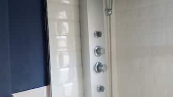Shower, eco-friendly toiletries, hair dryer, bidet