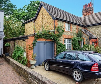 Flint Cottage Bed & Breakfast