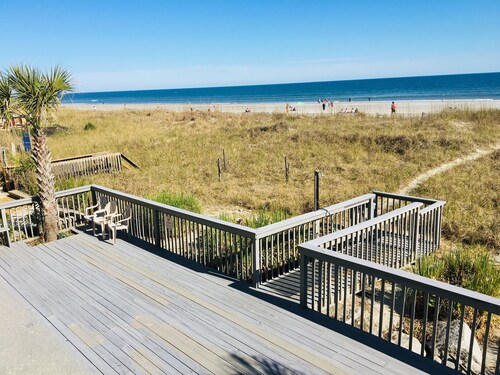 BEAUTIFUL OCEAN FRONT CONDO in Cherry Grove Beach. Best views of the beach! 