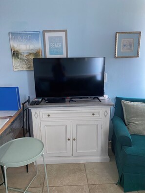 Smart-TV, DVD-Player