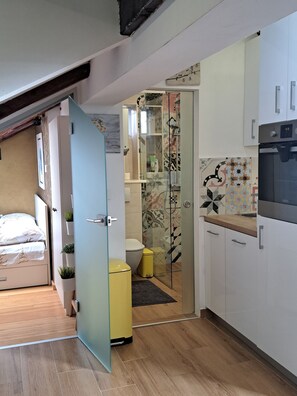 1 soverom, strykejern/-brett, wi-fi og sengetøy