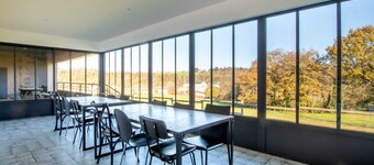 Superbe Gite 15 Personnes au Bord de La Sèvre Nantaise Proche Puy du Fou