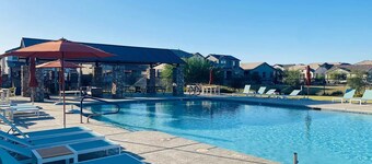 Stunning New Home With Pool