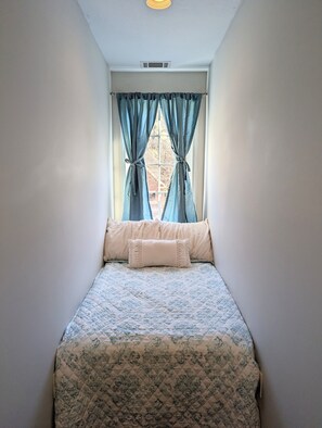 5 dormitorios, tabla de planchar con plancha, wifi y ropa de cama