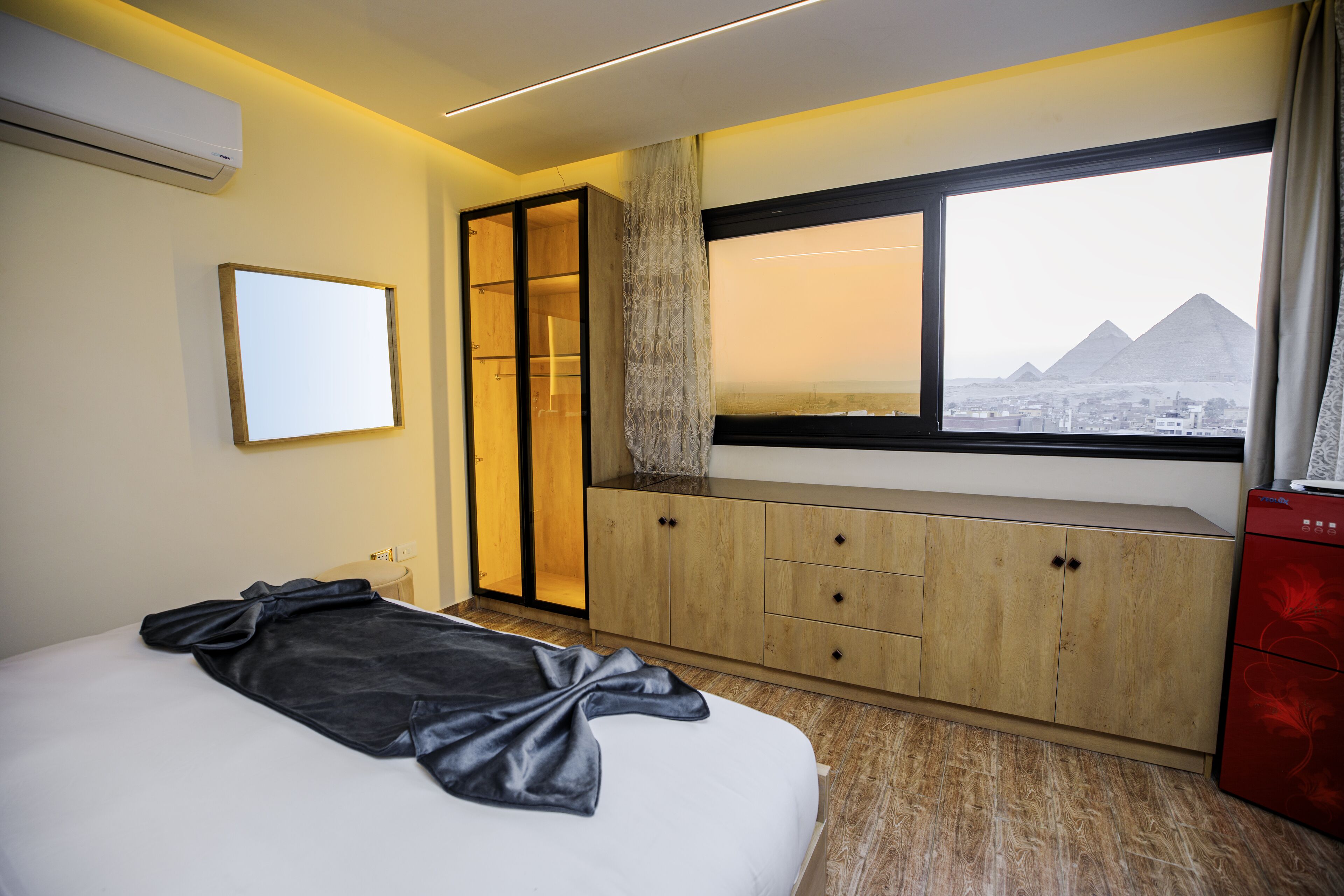 Deluxe Double Room | Individually decorated, individually furnished, desk, soundproofing