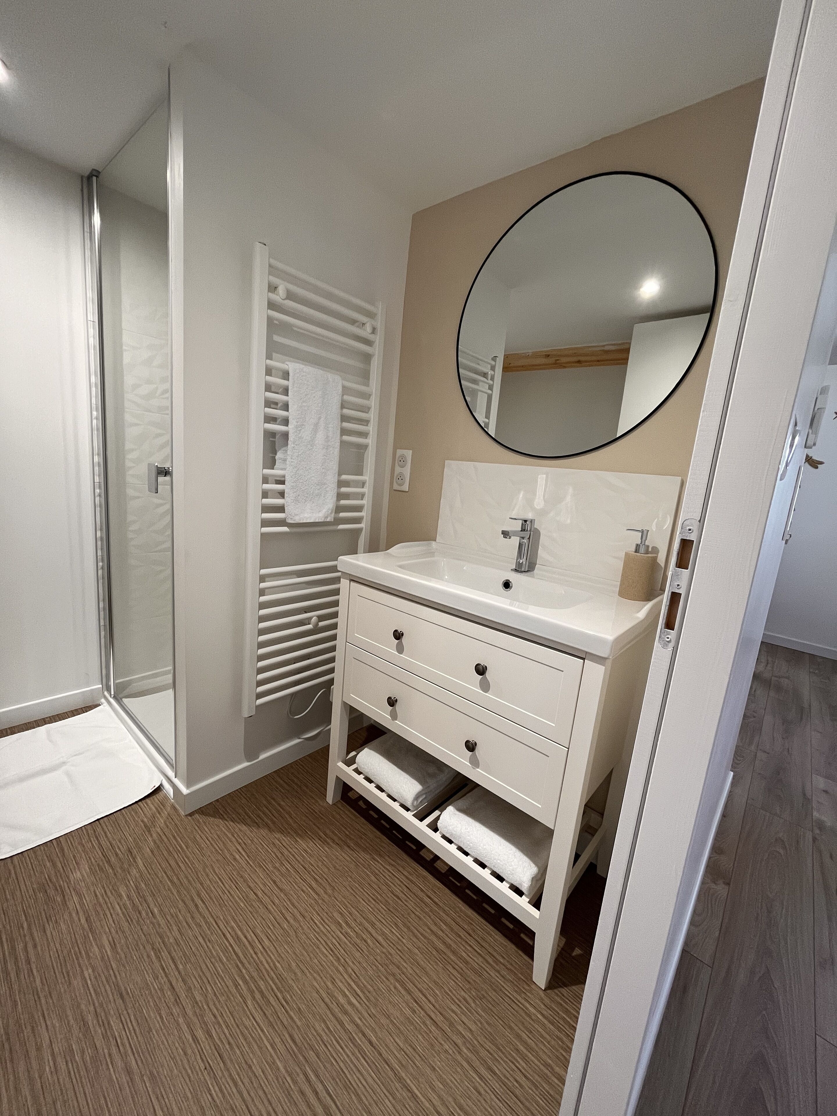 Assecador de cabells i tovalloles 