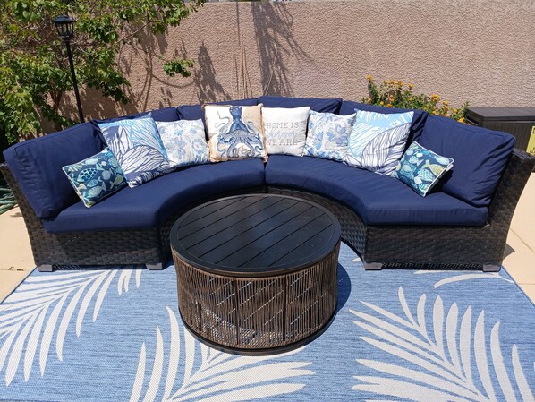 Terrace/patio - HENDERSONS COMFORT HOME with Pool and Heated Jacuzzi in Henderson NV. (Henderson)