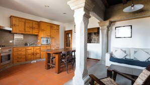 Private kitchen - Casa do Cerrado (Montalegre)