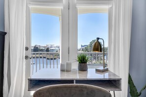 Interior - 4BR, Golf Cart incl., Hot Tub - close to the beach (Santa Rosa Beach)