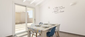 Bcolors Rooms